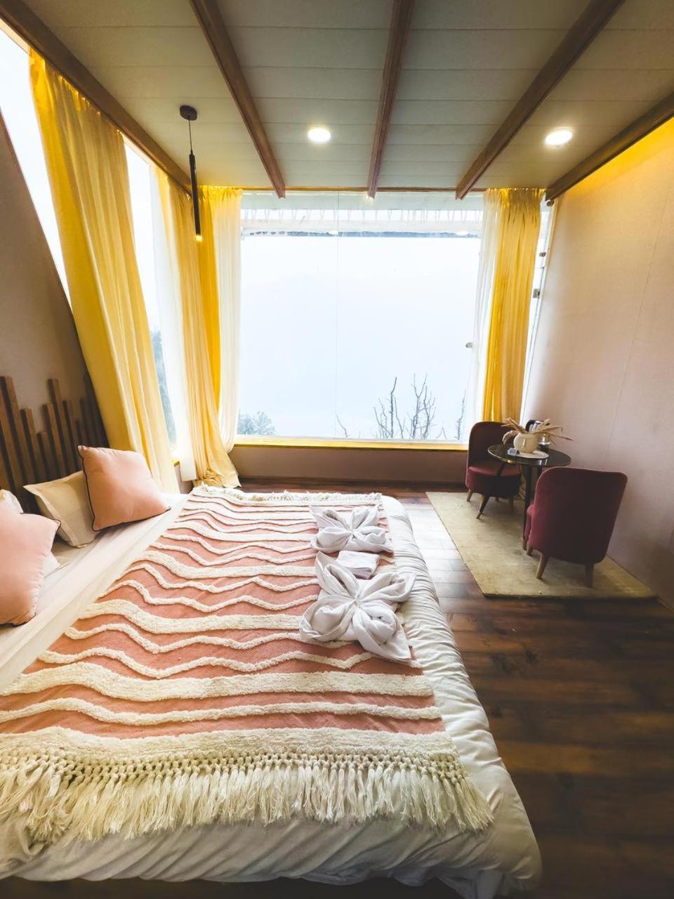 Infinity Sky Glamps Hotell Manāli Eksteriør bilde